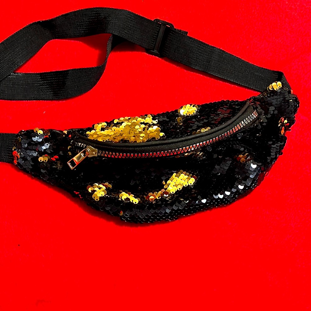 Black and gold reversible sequin Fanny pack